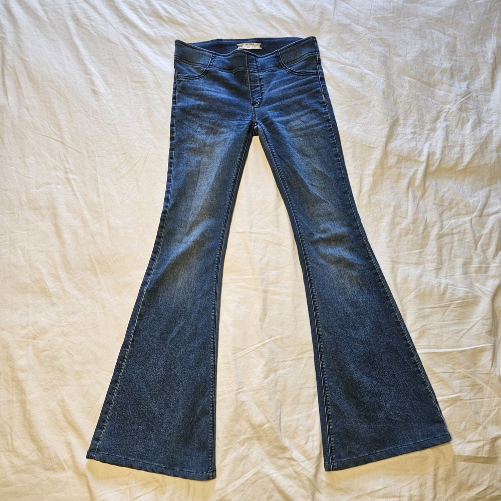 Free People Jeans Womens Sz 25 Penny Pull On Flare Medium Wash Boho Bell Bottom